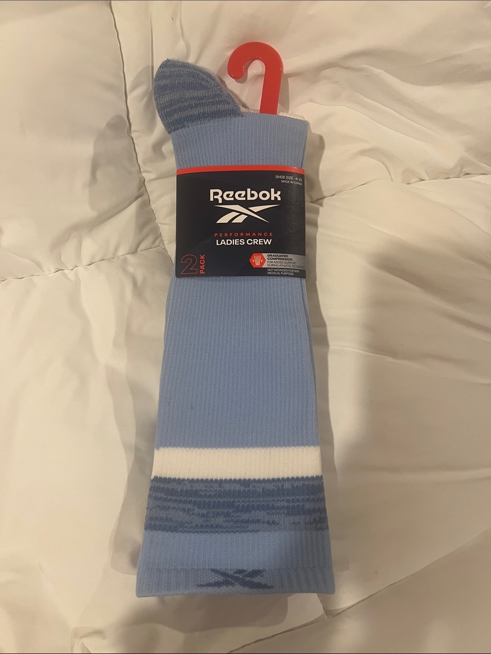 Reebok ladies crew socks graduated compression 2 pk 4-10 shoe blue assorted